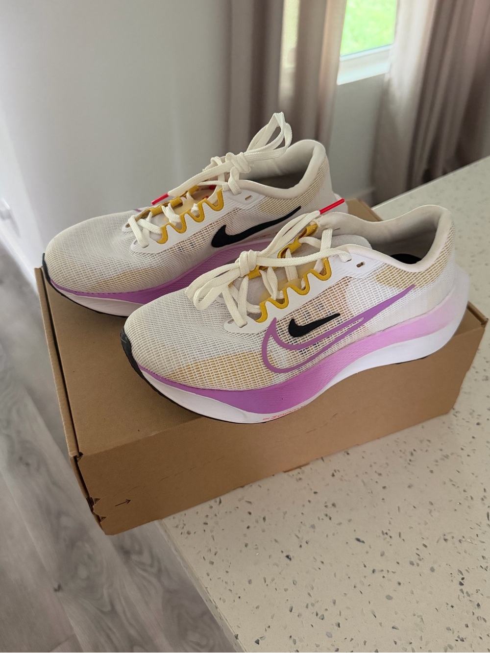 Nike Zoom Fly 5 Running Shoe Size 6.5
